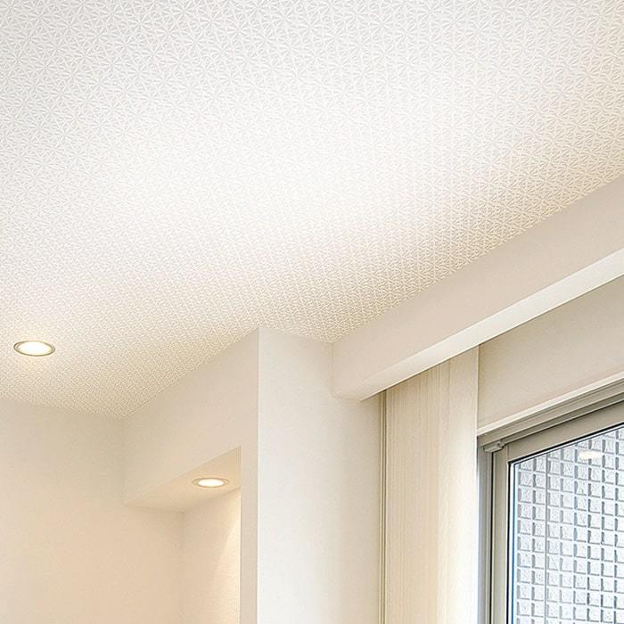 壁紙 のりなし クロス 国産壁紙 ホワイト 幾何学模様 パターン柄 白 天井 ロングセラー サンゲツ Fe K Nnsa Fe Diyリフォームのお店 かべがみ道場 通販 Yahoo ショッピング