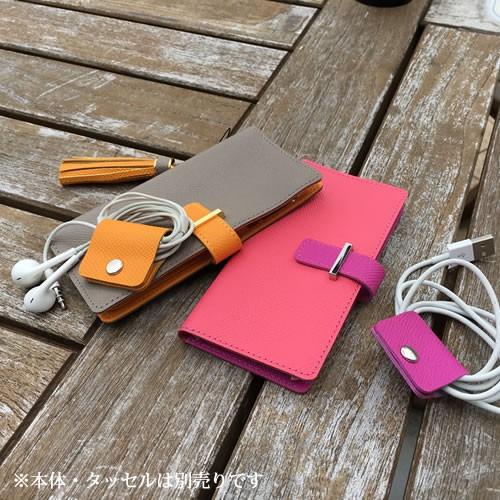 Veau Epsom スマホコードホルダー ヴォーエプソン 本革 コードホルダー 高級 ハイブランド 携帯イヤホンコードホルダ レザー クリップ ケーブル 巻き取り | Apple | 02