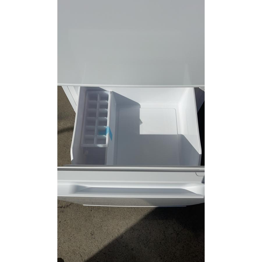AQUA 冷凍冷蔵庫 アクア 135L 2枚ドア 右開き 一人暮らし 新 AQUA 冷凍冷蔵庫 アクア 135L 2枚ドア 右開き 一人暮らし 新
