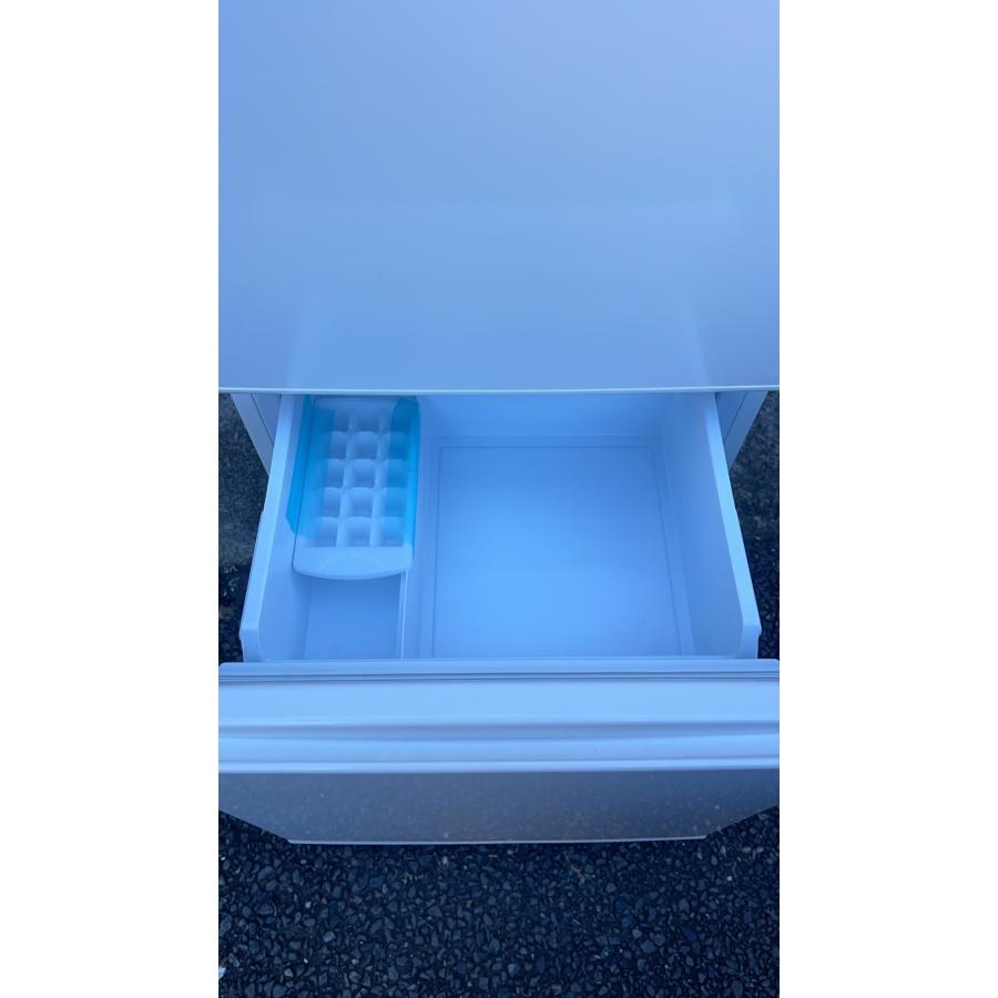 AQUA 冷凍冷蔵庫 アクア 168L 2枚ドア 右開き 一人暮らし 新 AQUA 冷凍冷蔵庫 アクア 168L 2枚ドア 右開き 一人暮らし 新