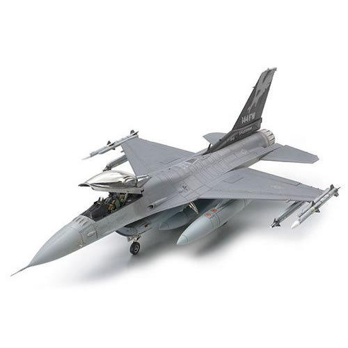 H-4950344611010 タミヤ 1／48 傑作機シリーズ No.101 ロッキードマーチン F-16C （ブロック25／32） ファイティングファルコン アメリカ州空軍｜kaden-sakura