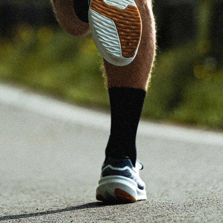 KARHU カルフ MENS FUSION 4.5 フュージョン 4.5 Monument/Blue Haze モニュメント/ブルーヘイズ メンズ ランニングシューズ KH101016 | KARHU | 09