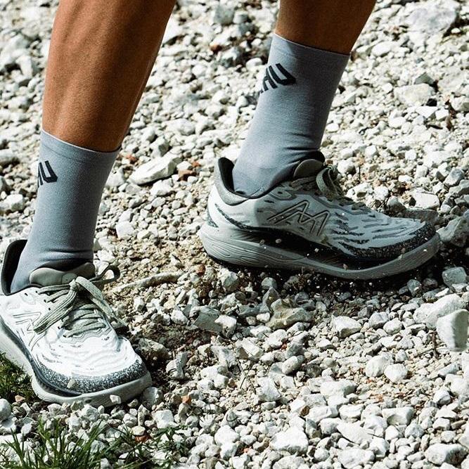 KARHU（カルフ） MENS IKONI ATR イコニ ATR Icicle/Yellow Plum