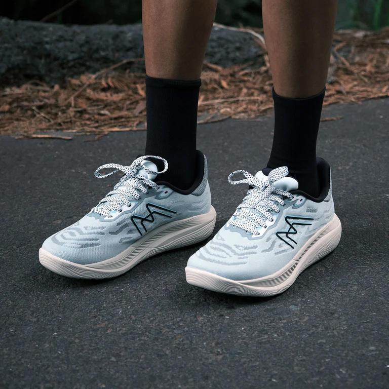 KARHU カルフ WOMENS IKONI 3.5 イコニ 3.5 Silt Green/Icy Morn シルトグリーン/アイシーモーン レディース ランニングシューズ KH202023 | KARHU | 07