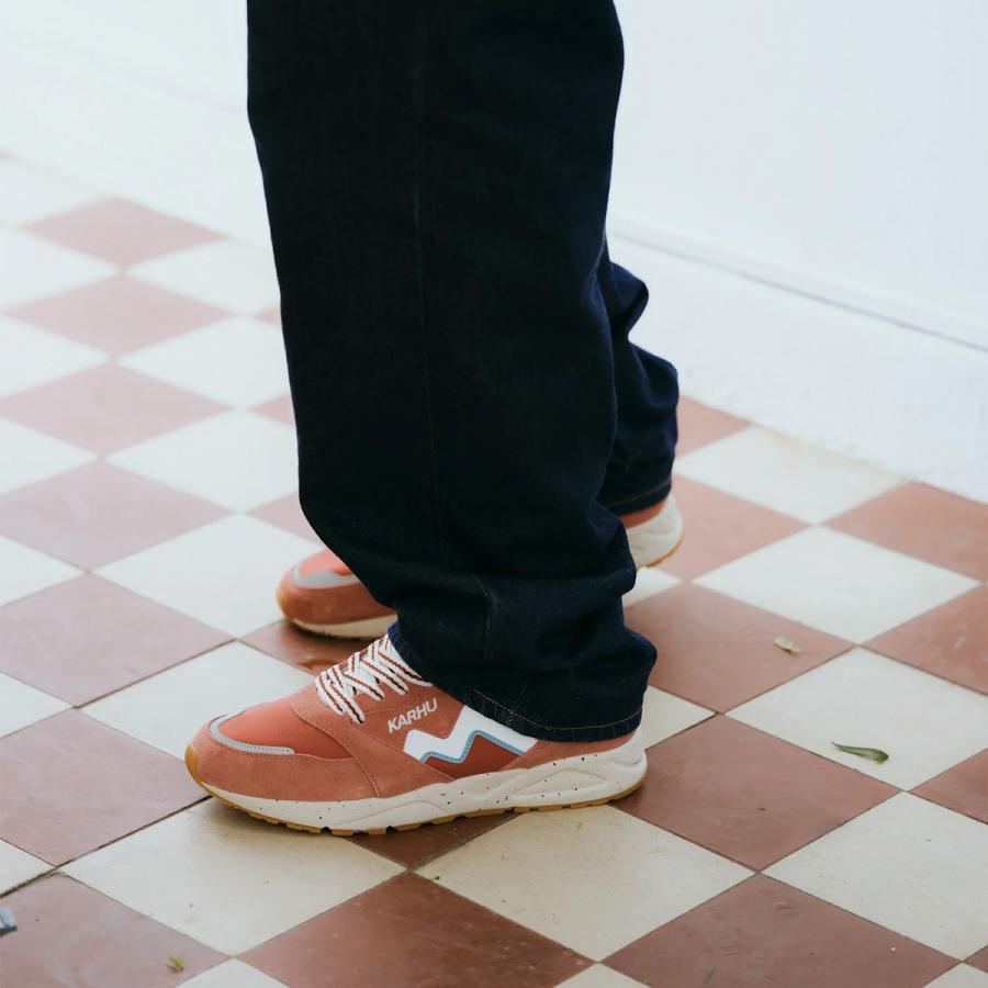 KARHU カルフ ARIA 95 アリア 95 Light Mahogany/White ライトマホガニー/ホワイト KH80317 レディース メンズ スニーカー | KARHU | 10