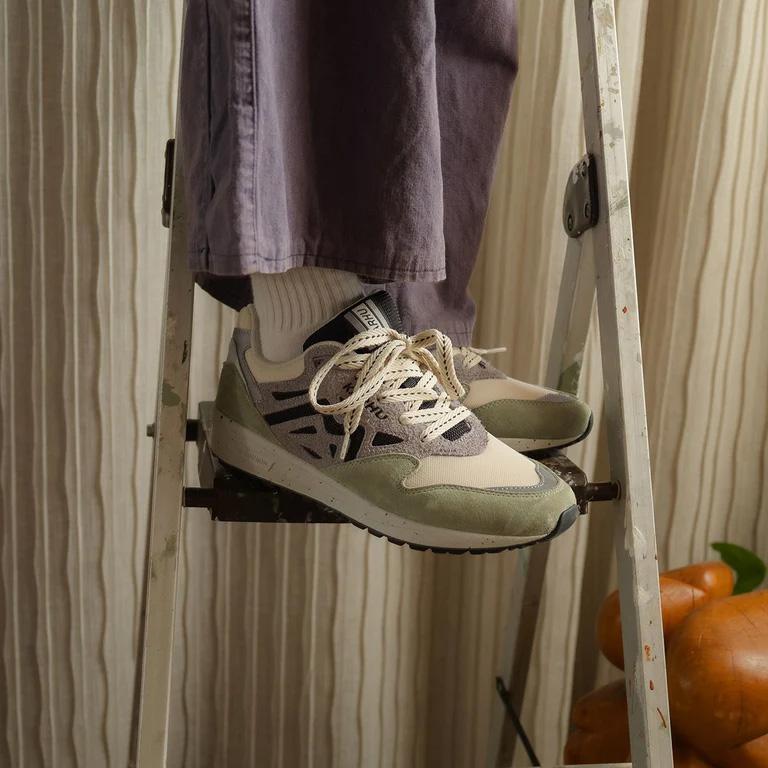 KARHU（カルフ） LEGACY 96 レガシー 96 Tea/Jet Black ティー