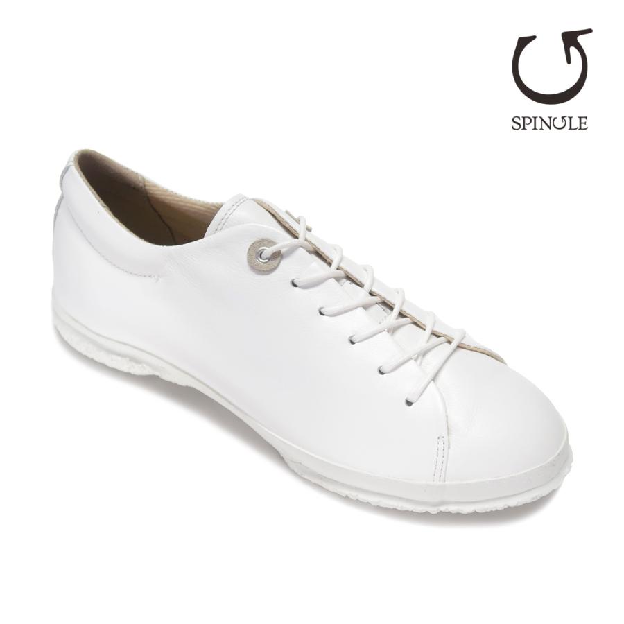 スピングルムーブ　ホワイト フラットシューズ スピングルムーブ ホワイト フラットシューズ
