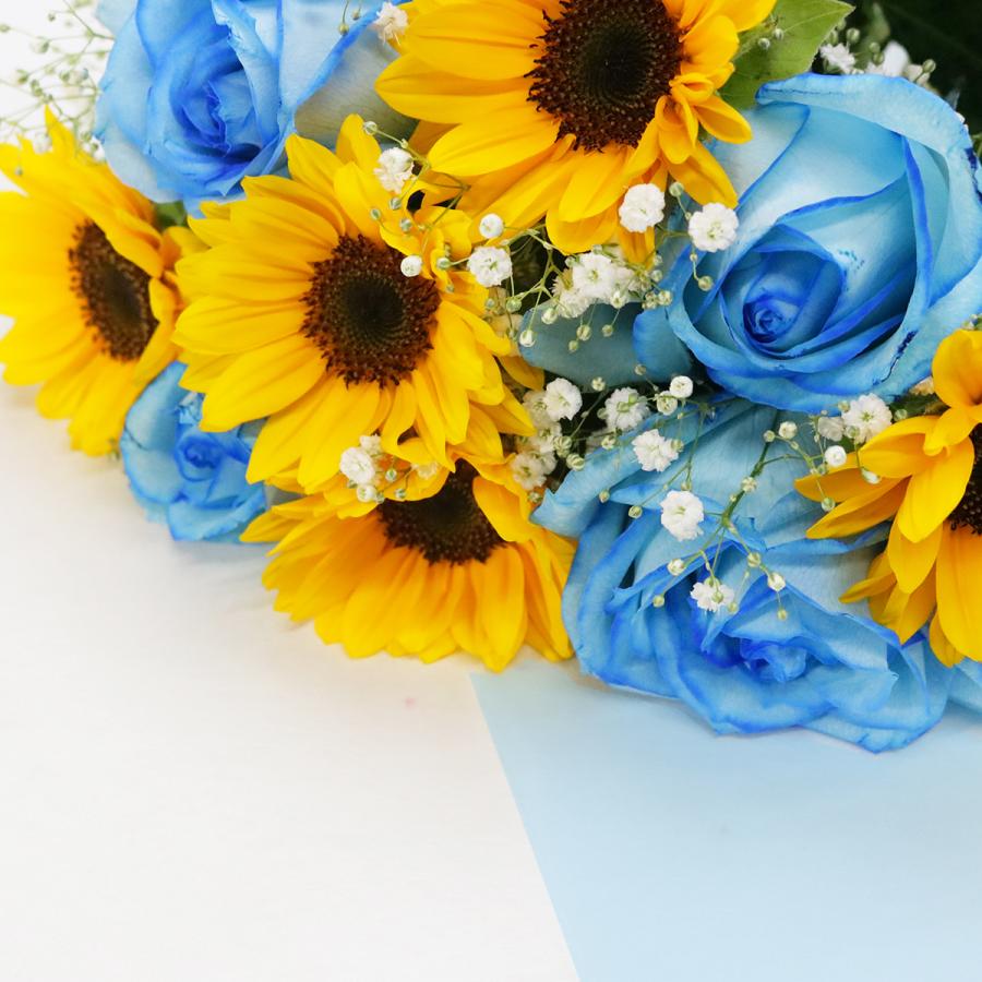 タイムセール アイスブルーローズ と ひまわり の 花束 夏の花 青バラ フラワーギフト 生花 Swsj Org