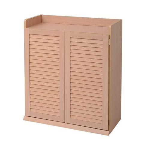 大きな貝、約100歳 約20 × 25 × 20センチ￼