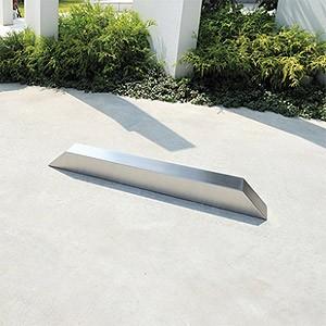 車止め ステンレス ヘアライン パーキングブロック 車止め ブロック 駐車場 車止め おしゃれ デザイン 車止めブロック カーストッパー パーキングストップ Kos2 C144o3 鏡 ミラー 洗面 インテリア Ivy 通販 Yahoo ショッピング