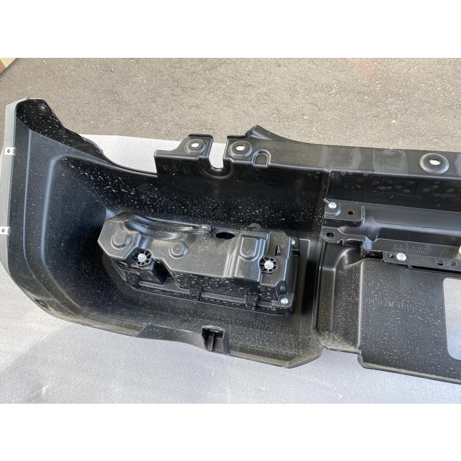 新車外し!ジムニーシエラJB74W リア バンパー 新車外し】スズキ ジムニー シエラ JB74W 純正 リアバンパー 福岡 店頭