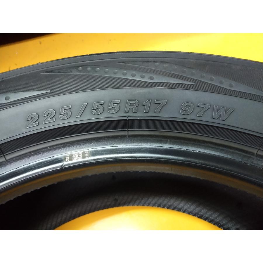 N-0974【中古タイヤ】225/55R17 YOKOHAMA BluEarth RV-02 8分山×2本 