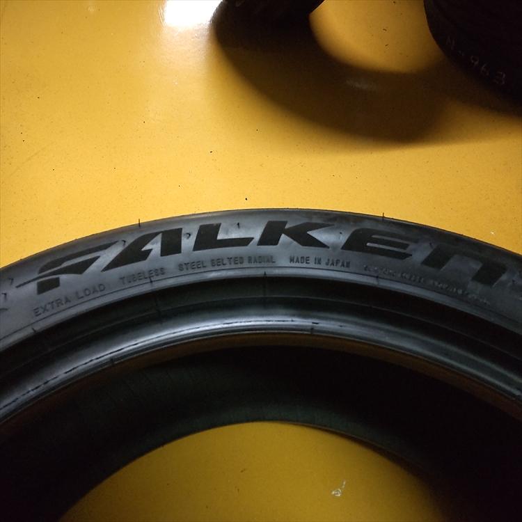 N-1620【中古タイヤ】225/50R18 FALKEN AZENIS FK520L 9.5分山×1本 C