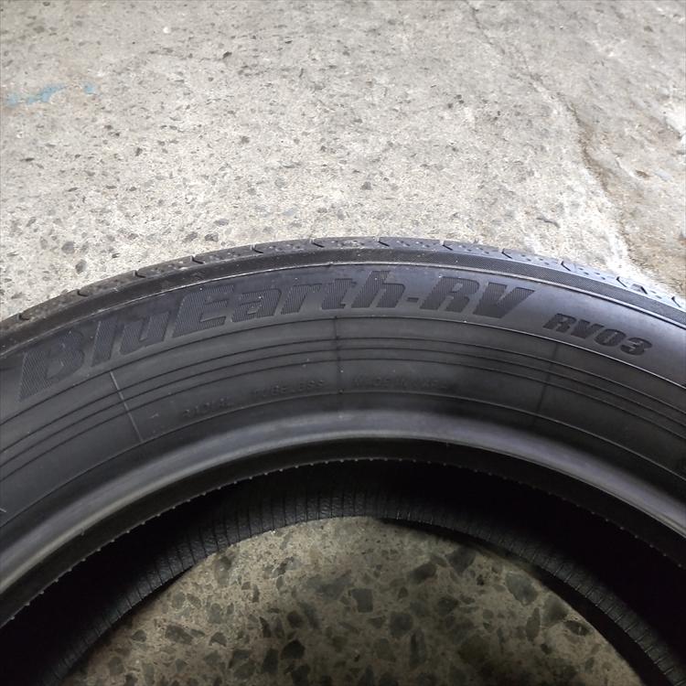 BluEarth N-1911【中古タイヤ】215/60R17 YOKOHAMA RV-03 8分山×1本
