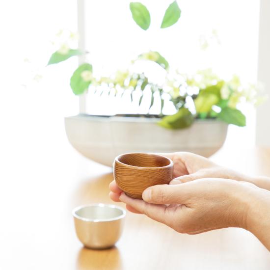 薩摩錫器 ぐい呑み 屋久杉ぐい呑みセット ＜薩摩錫器工芸館 
