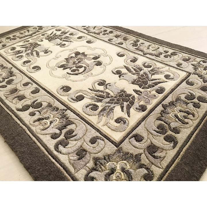 新品　中国ウール段通玄関マット　120段 新品 中国ウール段通玄関マット 120段 シルク・手織り・段通玄関マット一覧