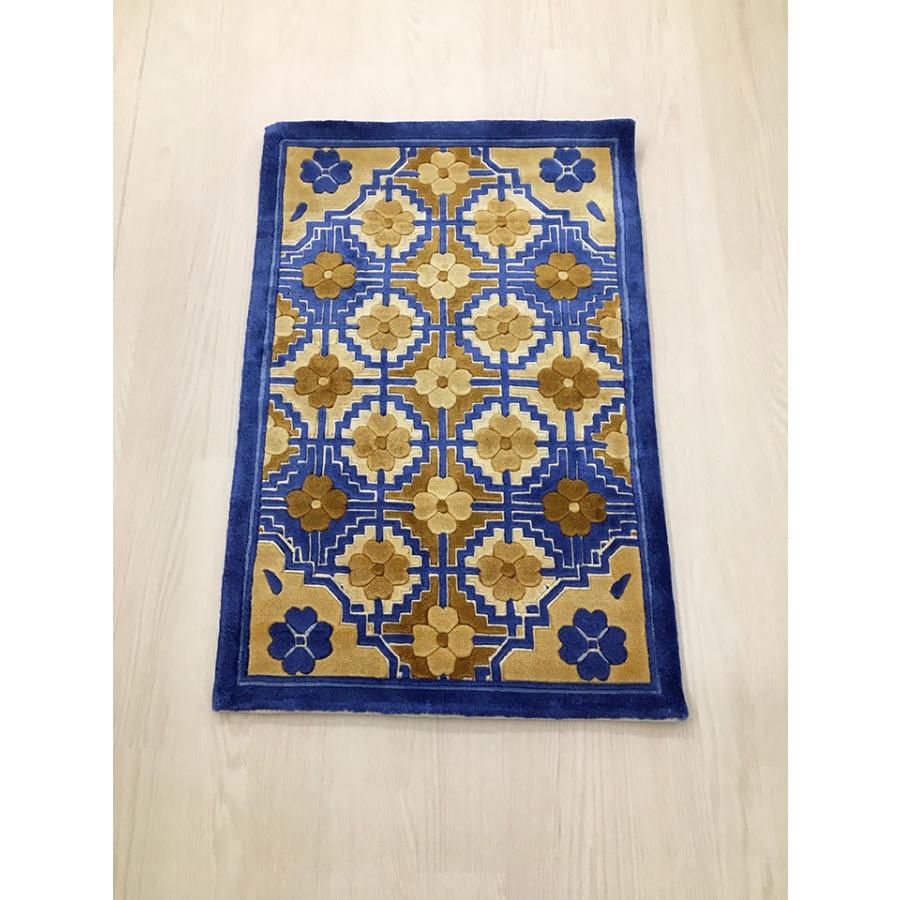 玄関マット　シルク　中国段通　約50.5×76.5cm　120段　ブルー系 　dt-a218の画像