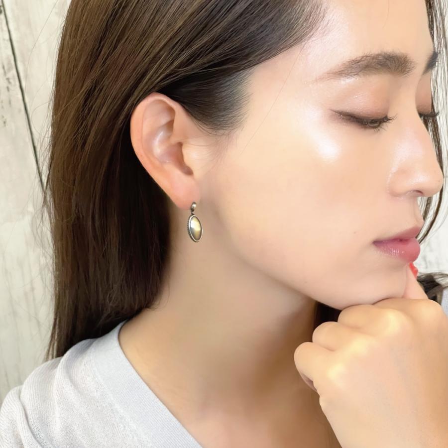 ピアス サージカルステンレス製 オーバル 楕円 アンティーク調 