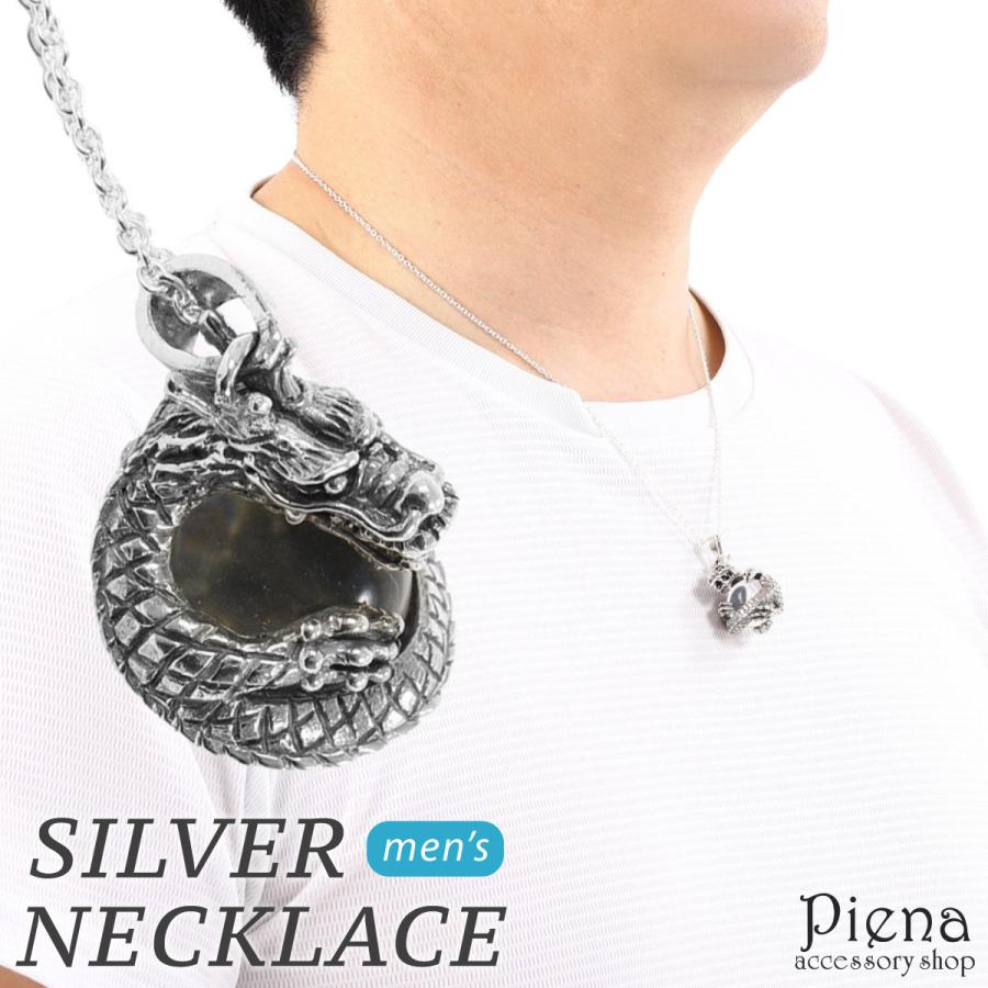 黒いビーズ.ブラックスピネルとドラゴンシルバー925ペンダントのネックレス 黒いビーズ.ブラックスピネルとドラゴンシルバー925ペンダントの