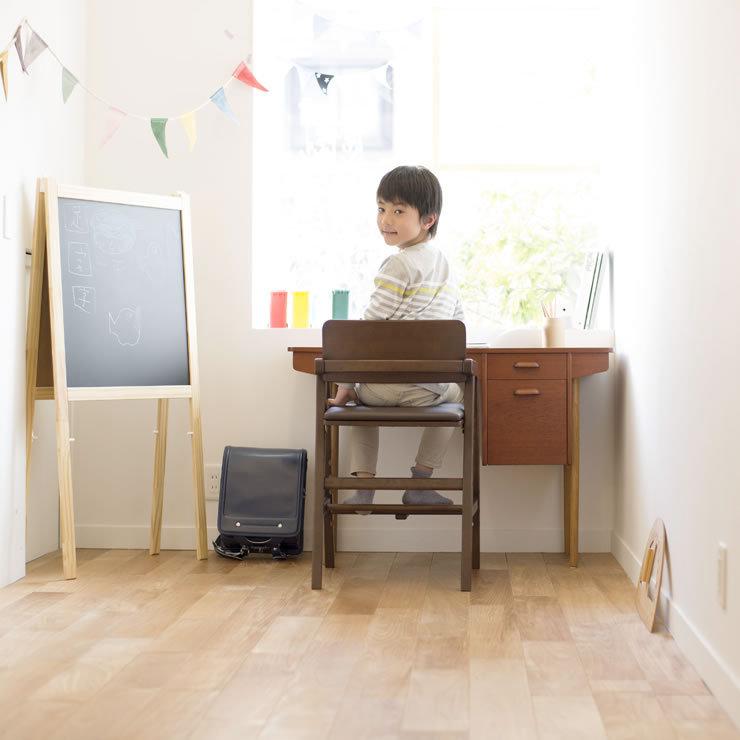 大きな傷なし！大和屋家具　キトコ　キッズダイニングチェア 大和屋 3才頃から使える子どものための学習チェア・ダイニングチェア