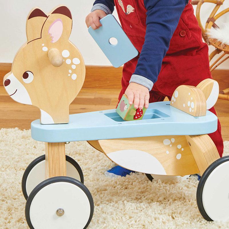LE TOY VAN（ルトイヴァン） 木のおもちゃ ライドオンディアの画像