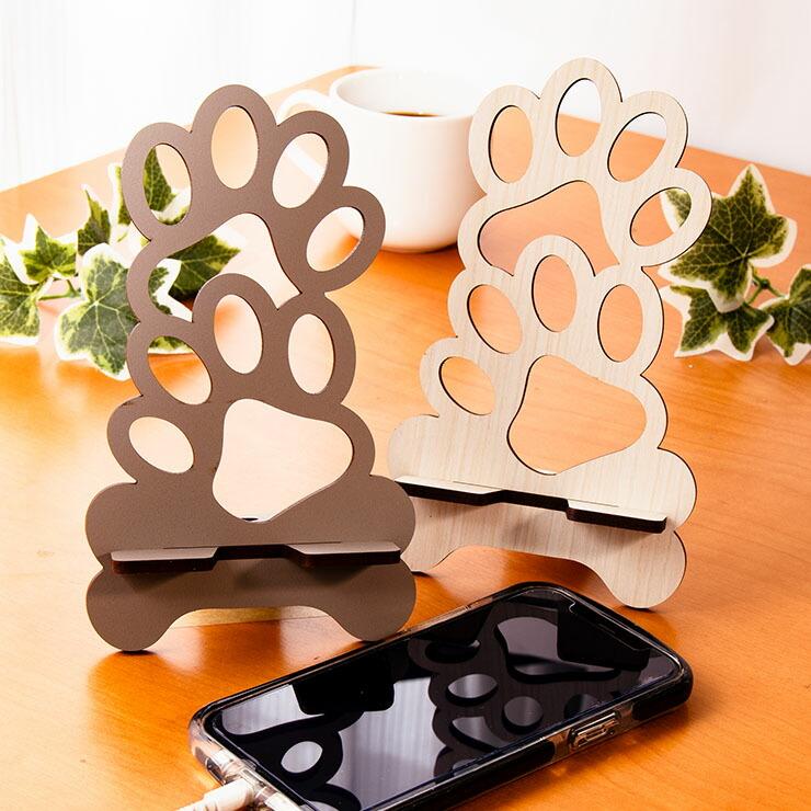 スマホスタンド 卓上 ベッド 木製 肉球 犬 ねこ 猫 かわいい メープル