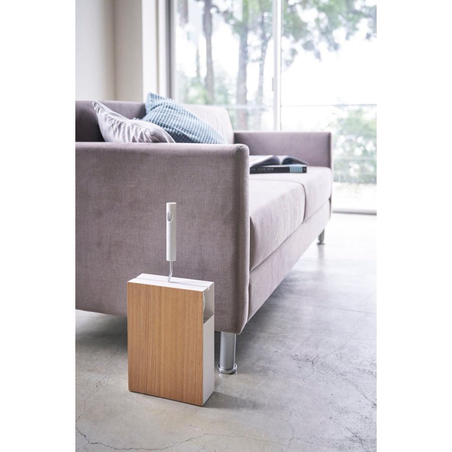 クリーナースタンド 幅 シンプル おしゃれ コロコロ 収納ケース ホルダー 粘着式クリーナー用 スタンド 粘着ローラー 山実 収納 送料無料 Aiw 本棚 テレビ台 電話台の家具ドキ 通販 Yahoo ショッピング