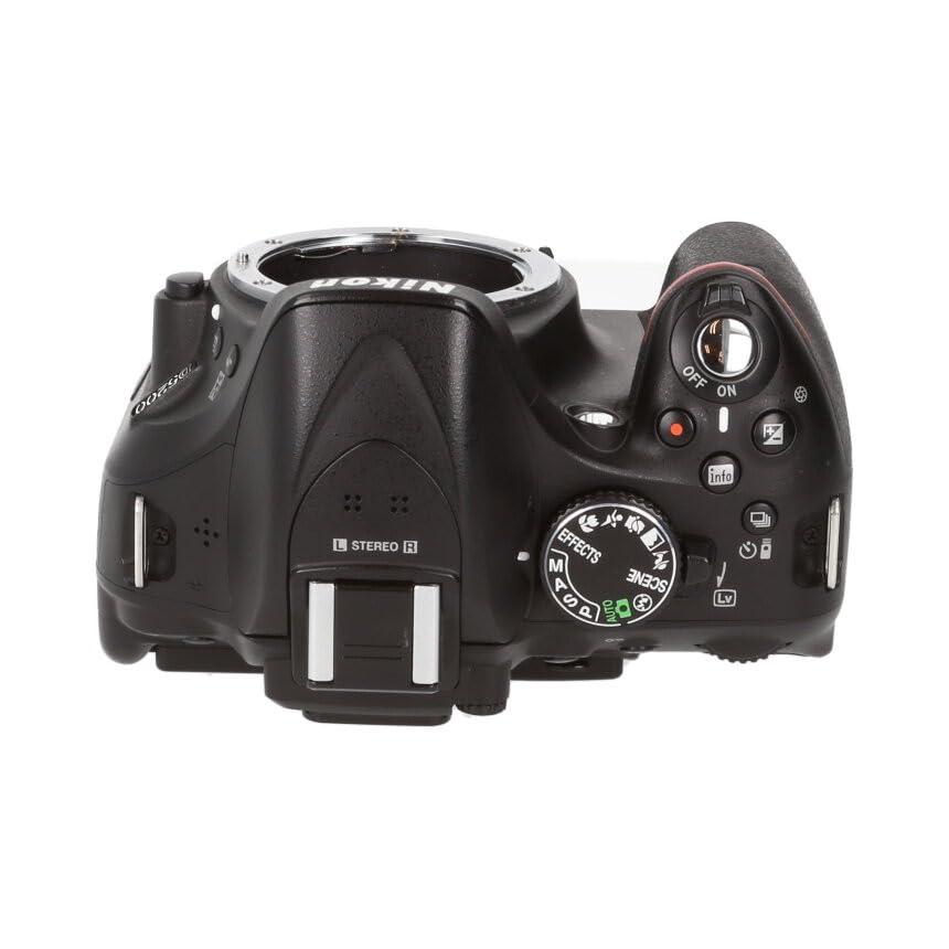 Nikon デジタル一眼レフカメラ D5200 ボディー ブラック D5200BK 売りです