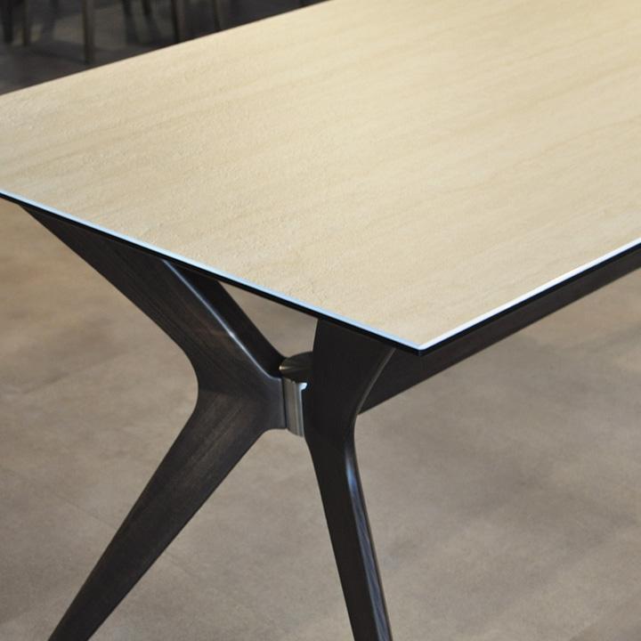 Calligaris カリガリス トーキョー セラミック ダイニングテーブル カリガリス トウキョウ セラミック ダイニングテーブル