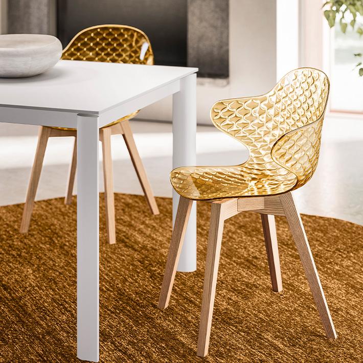 calligaris イエロー 椅子(カリガリス)6脚あります。 calligaris イエロー 椅子(カリガリス)6脚あります。 calligaris