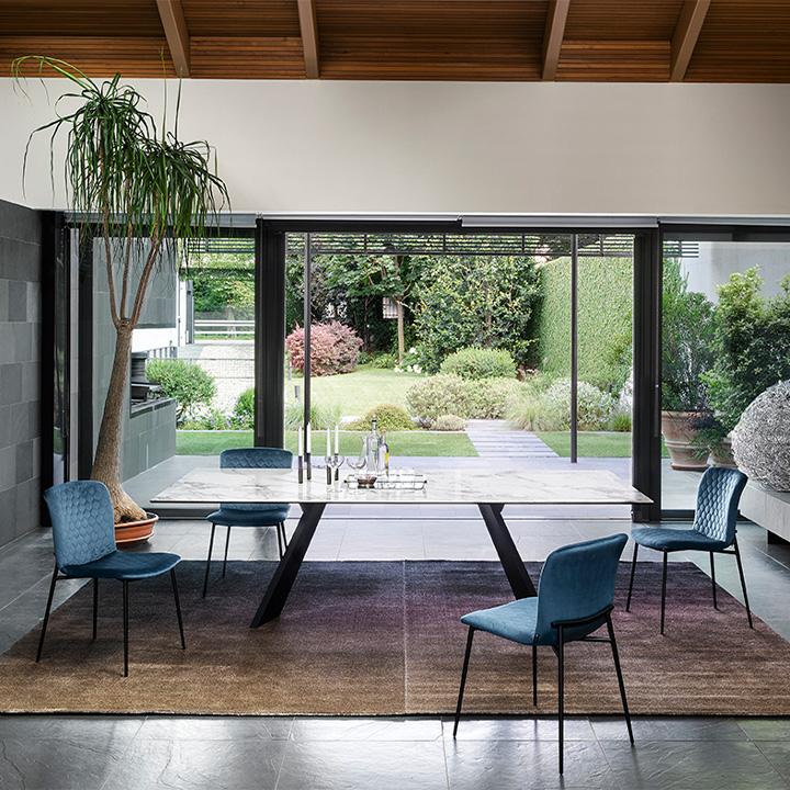 【カリガリス 正規代理店1年保証】ダイニングチェア calligaris CS1885A LOVE ラブ　おしゃれ 椅子 ブラック脚　1脚の画像