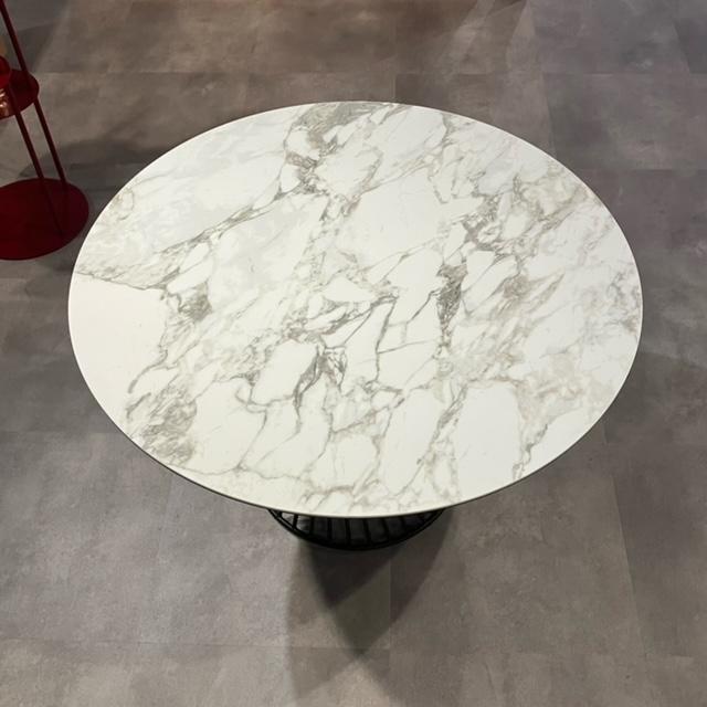 calligaris カリガリス オシャレ 丸ダイニングテーブル 組立設置 calligaris カリガリス オシャレ 丸ダイニングテーブル 組立設置