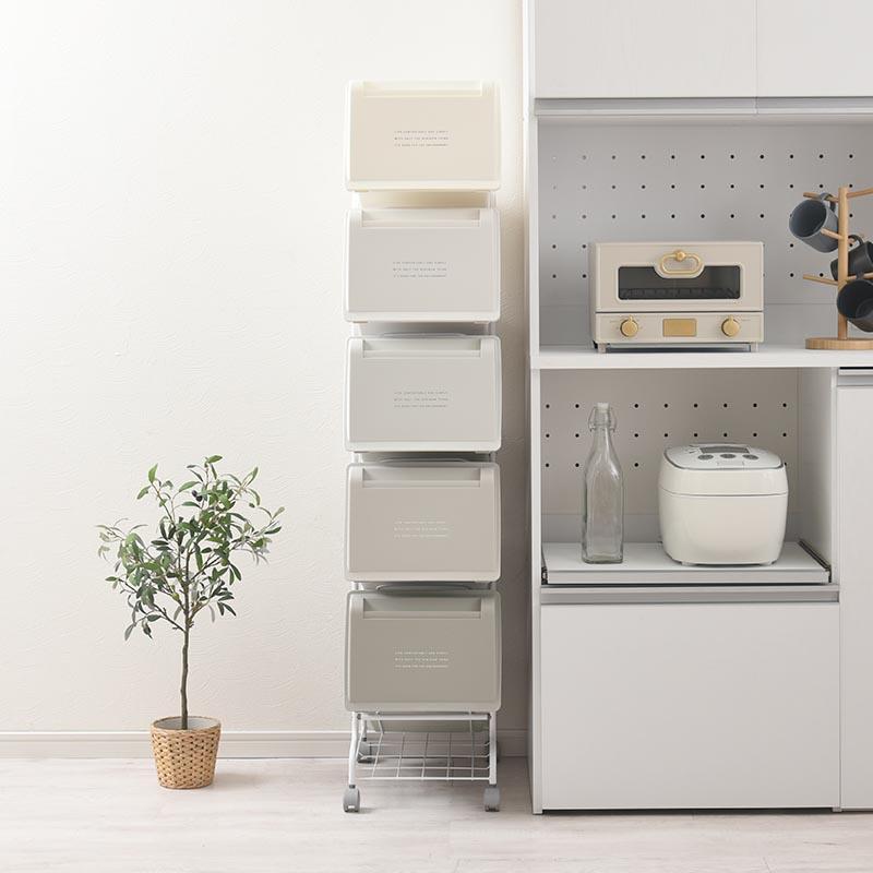 キャスター付ダストボックス収納家具入荷しました！ ダストボックス 3分別 完成品 キャスター付き 14リットル | 山善