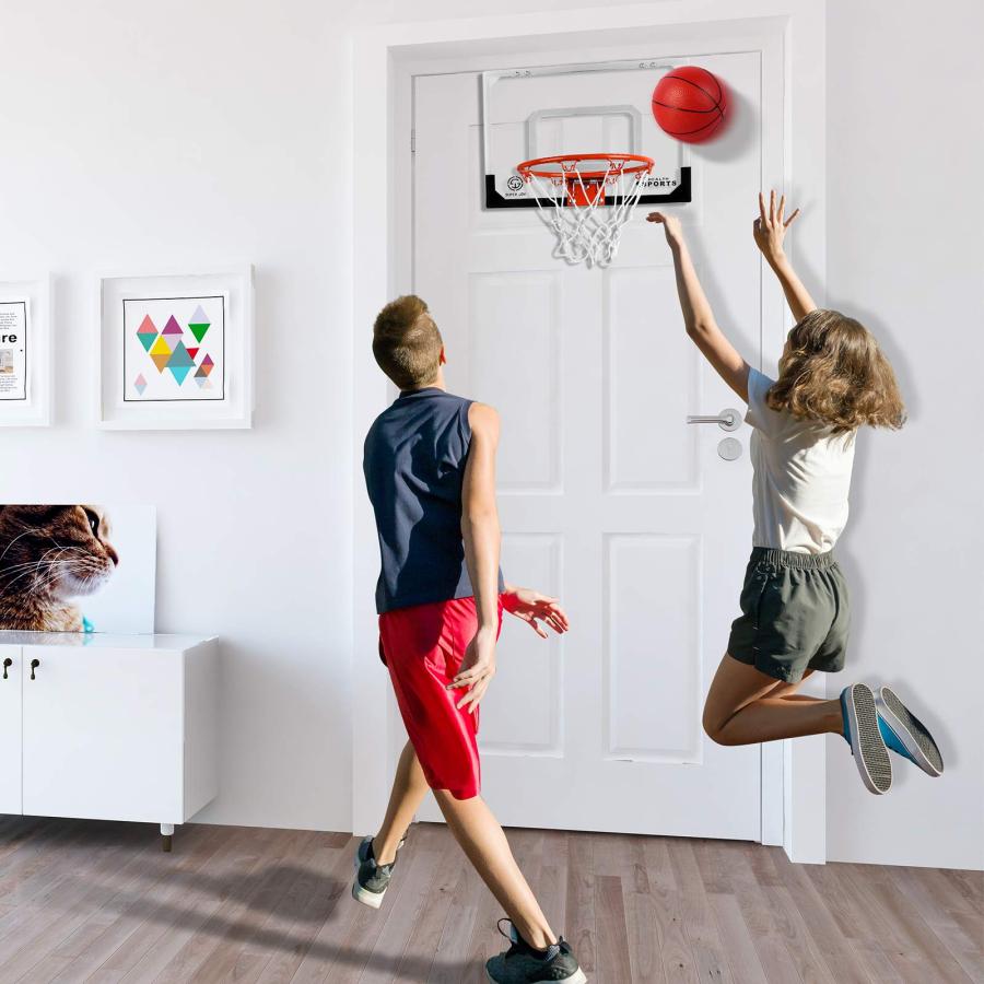 お手軽価格 インドアミニバスケットボールフープセット プロ ボール4個付き 子供と大人用 ドア＆壁用 バスケットボールアクセサリー一式付き 男の子/ティーン向けのクリスマ