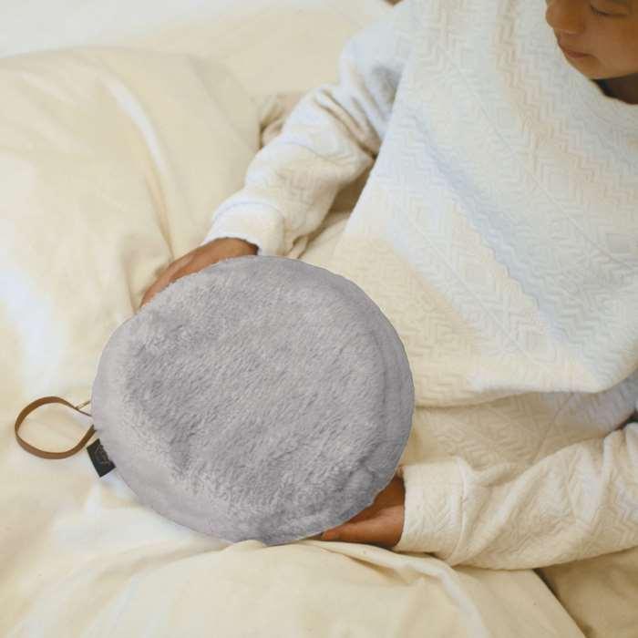 湯たんぽ カバー付き ほっこりパフ湯たんぽ ふわふわ モコモコ 丸型カバー付き ゆたんぽ エコ 400ml 防寒 スクリュー蓋 あたたか v 補聴器専門店 快聴生活 通販 Yahoo ショッピング