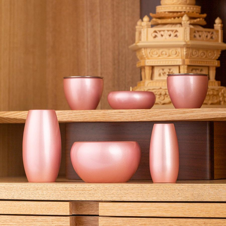 モダン仏具 銅製 真鍮 まあるい かわいい ミニ仏具 セット シルマ 6具足 2 0寸 桜 ピンク Lzj801 Cpr 6 Sr カイドク館 通販 Yahoo ショッピング
