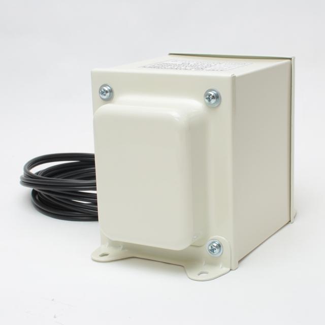 日章工業　変圧器　NDF1000UPU 日本国内用変圧器 日章工業 アップトランス 定格容量1000W 変換電圧