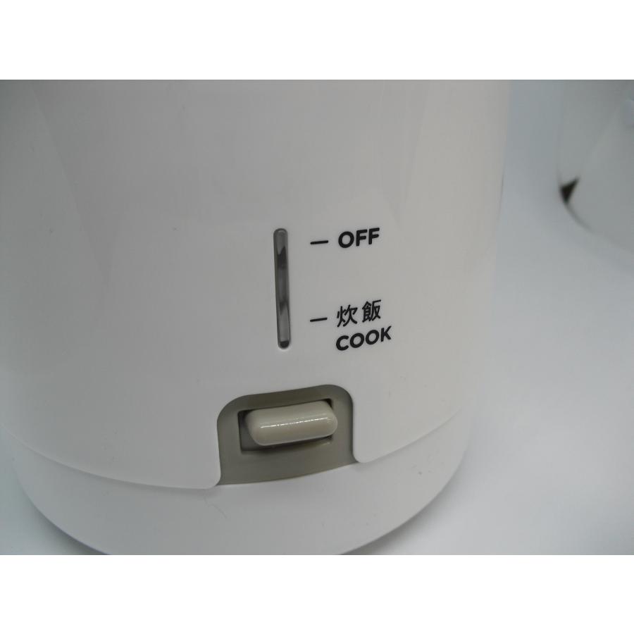 全世界対応 100-240V対応・ 自動電圧切替式 ユニバーサルウィング 小型