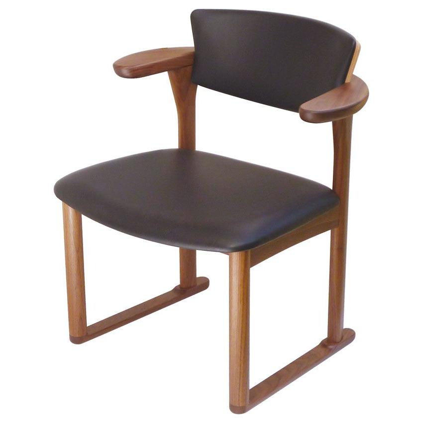 腰にやさしいイス　Awaza（アワザ）LD 中座椅子 051W-L ウォールナット材 革張1  受注生産