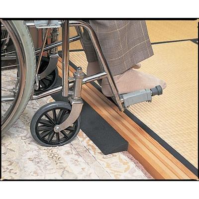 レイクス21 Lスロープ 2本組 ブラック ブラウン 高さ2 5cm 3cm 介護 福祉 住宅改修 スロープ 車椅子 段差 高低差 簡単 両面テープ 4413 3 介護もーる 介護用品専門店 通販 Yahoo ショッピング