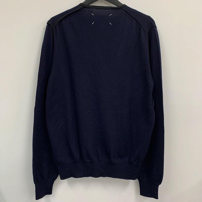 Maison Martin Margiela ネイビー Vネックニット Maison Martin Margiela ネイビー Vネックニット