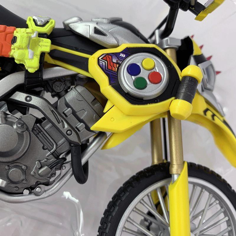 S.H.Figuarts 仮面ライダーレーザー バイクゲーマー レベル2「仮面ライダーエグゼイド」店頭/他モール併売《フィギュア・山城店》O4068｜kaihou｜03