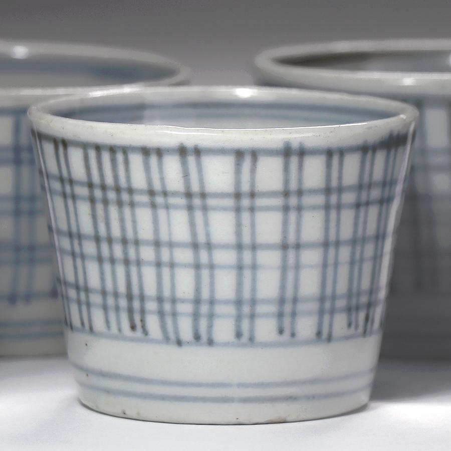 古伊万里 格子文 蕎麦猪口 古伊万里 格子文猪口 | Antiques そらんじ