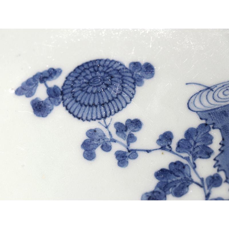 古伊万里 皿 江戸時代中期 染付切株に菊文 N47 : KAIKAROMAN 古伊万里 皿 江戸時代中期 染付切株に菊文 N47 : KAIKAROMAN