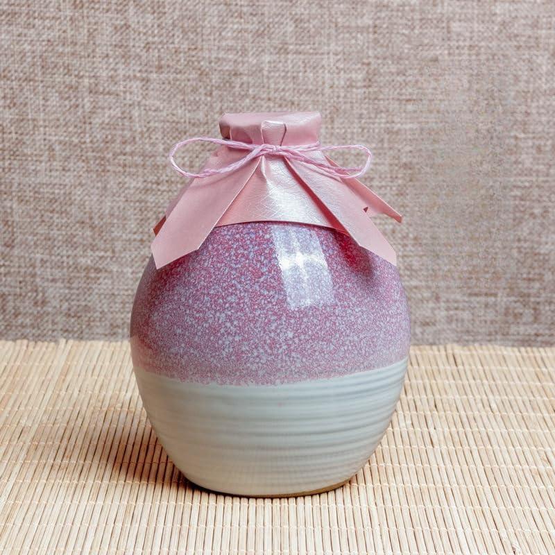 和酒器 徳利 伝統的な日本酒器 陶器のワイン瓶 覆われた紙 コルク付き