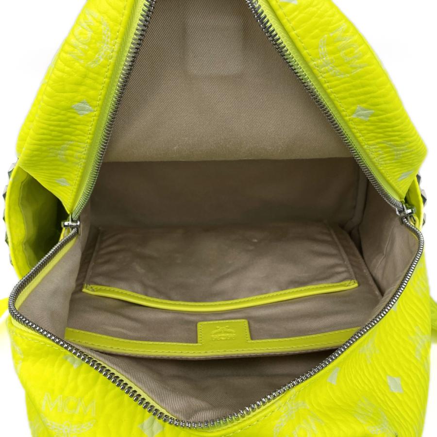 エム シー エム Mcm ロゴグラム リュックサック バックパック デイパック スタッズ ネオンカラー リュック Pvc イエロー 中古 バイセルオンライン Yahoo 店 通販 Yahoo ショッピング