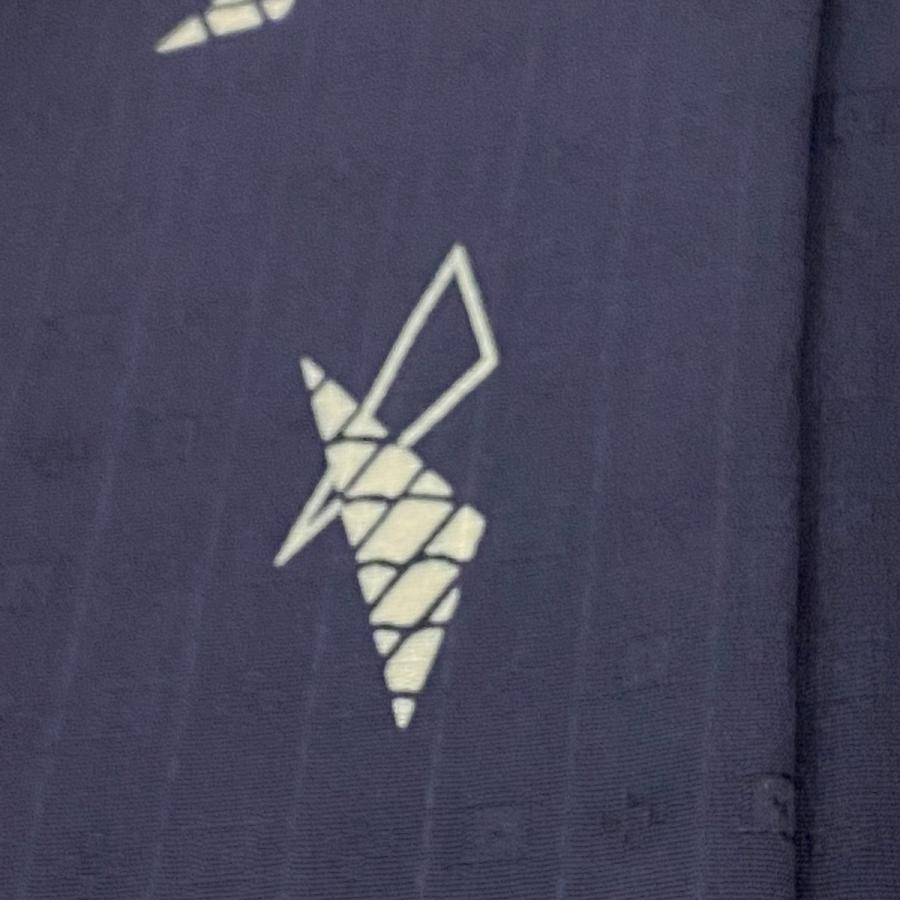 正規通販 鈴乃屋 秀品 美品 男着物 背抜き 中古 正絹 S 71cm 134cm 袷 紺色 幾何学 着物 Www Oroagri Eu