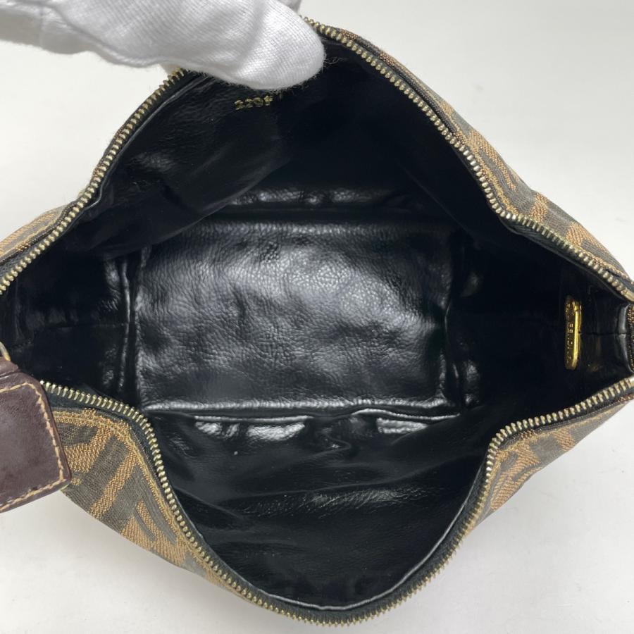 FENDI フェンディ ズッカ柄 ポーチ ハンドバッグ バニティ 化粧