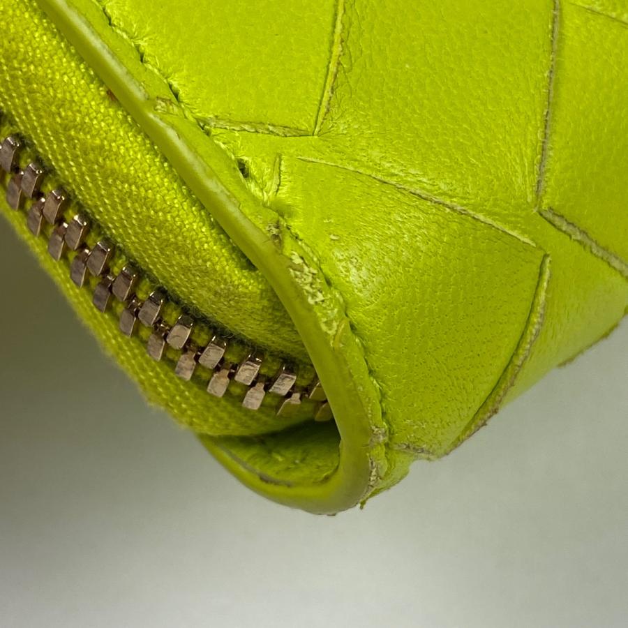 ボッテガヴェネタ BOTTEGAVENETA イントレチャート ラウンド ボッテガヴェネタ BOTTEGAVENETA イントレチャート ラウンド