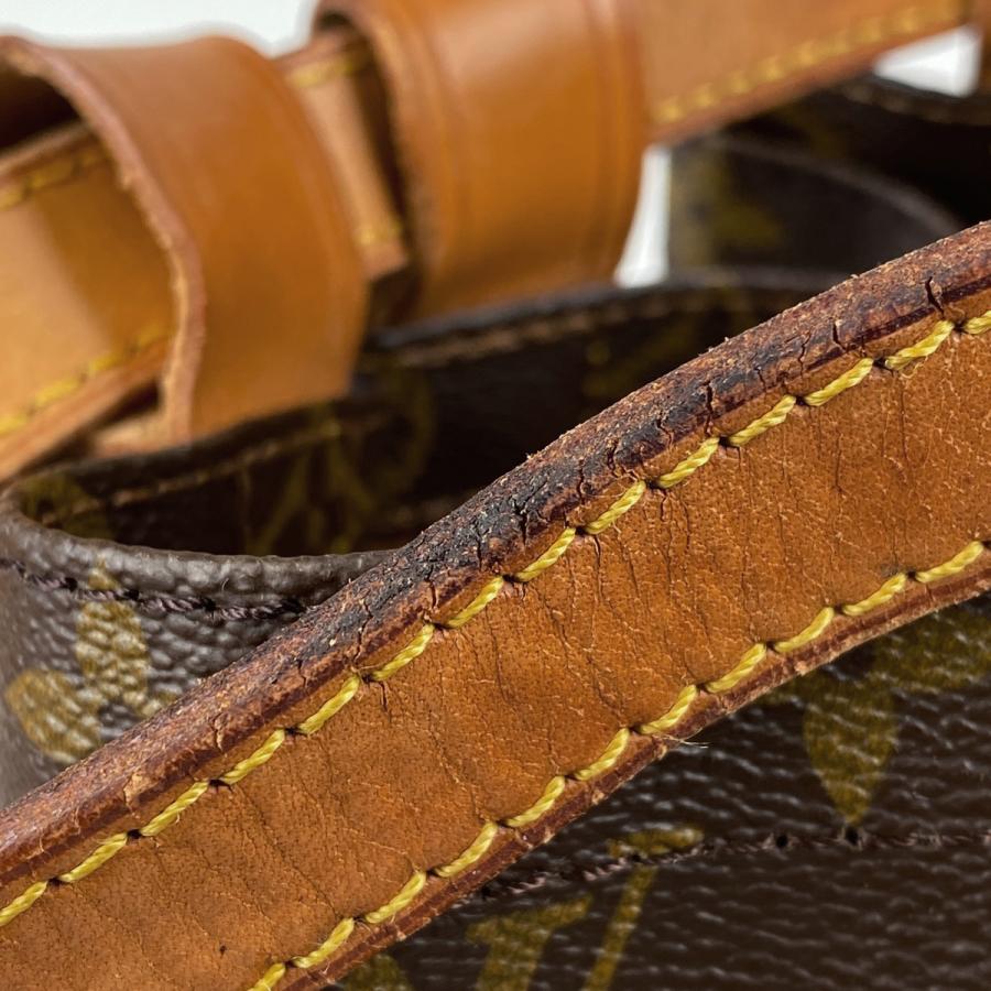 LOUIS VUITTON ルイ・ヴィトン Louis Vuitton ランドネ GM 肩掛け 巾着 